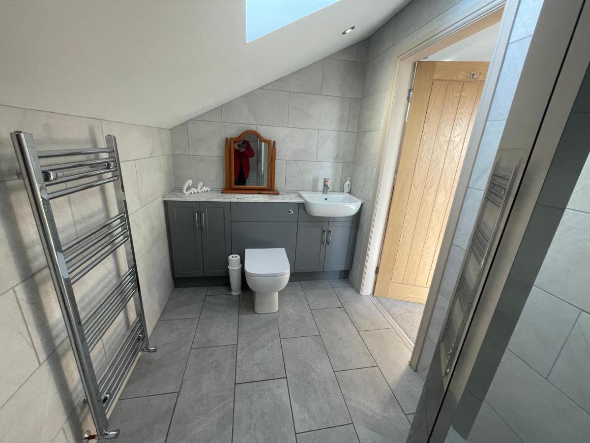 31 Cherry East Riding Of Yorkshire Hot Tub & Fishing Garton Exterior photo